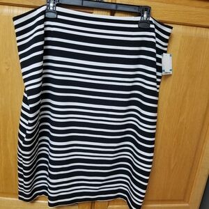 NEW With TAGS Kasper Black and White Striped Women's Skirt Size 16